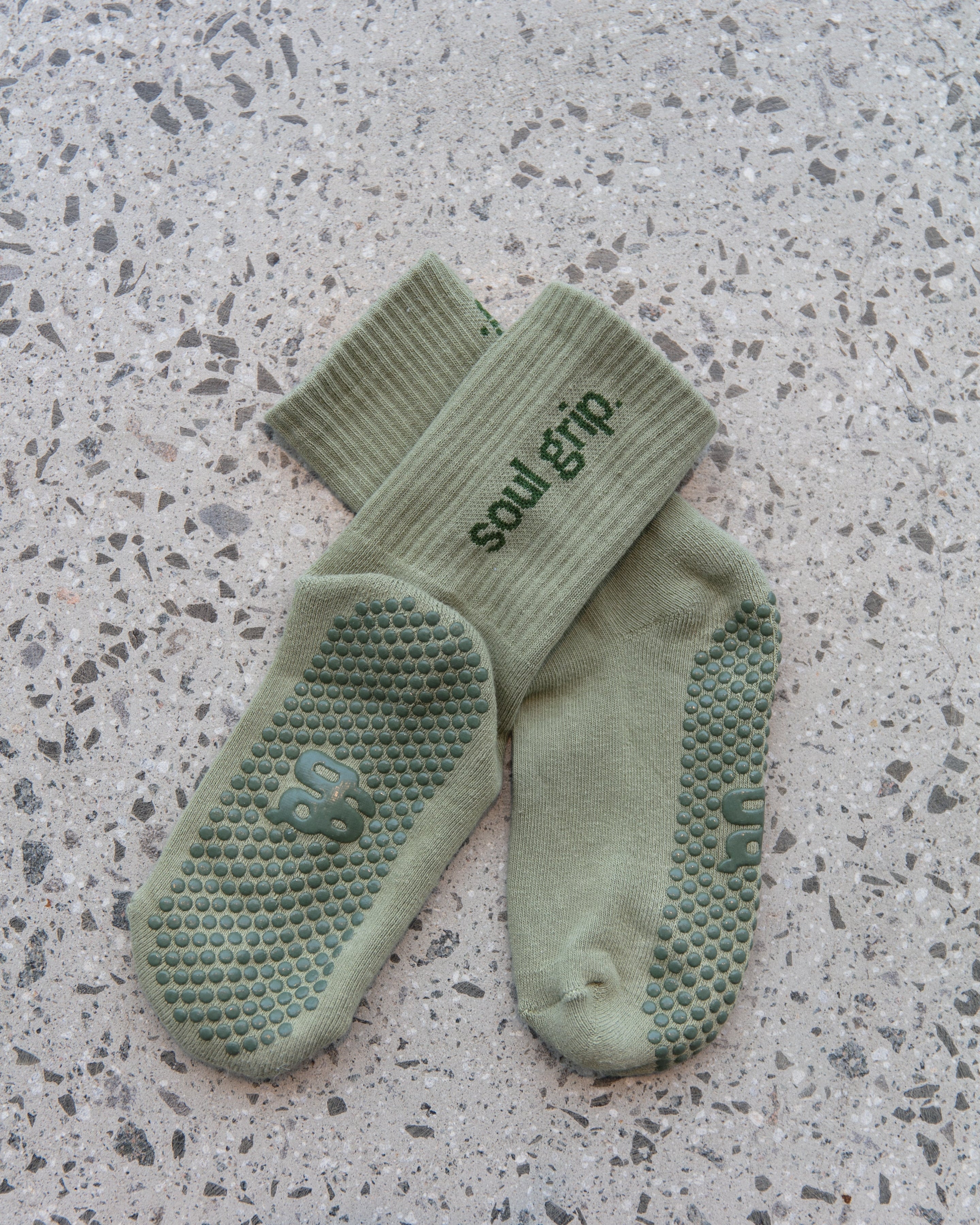 CLASSIC CREW - MATCHA