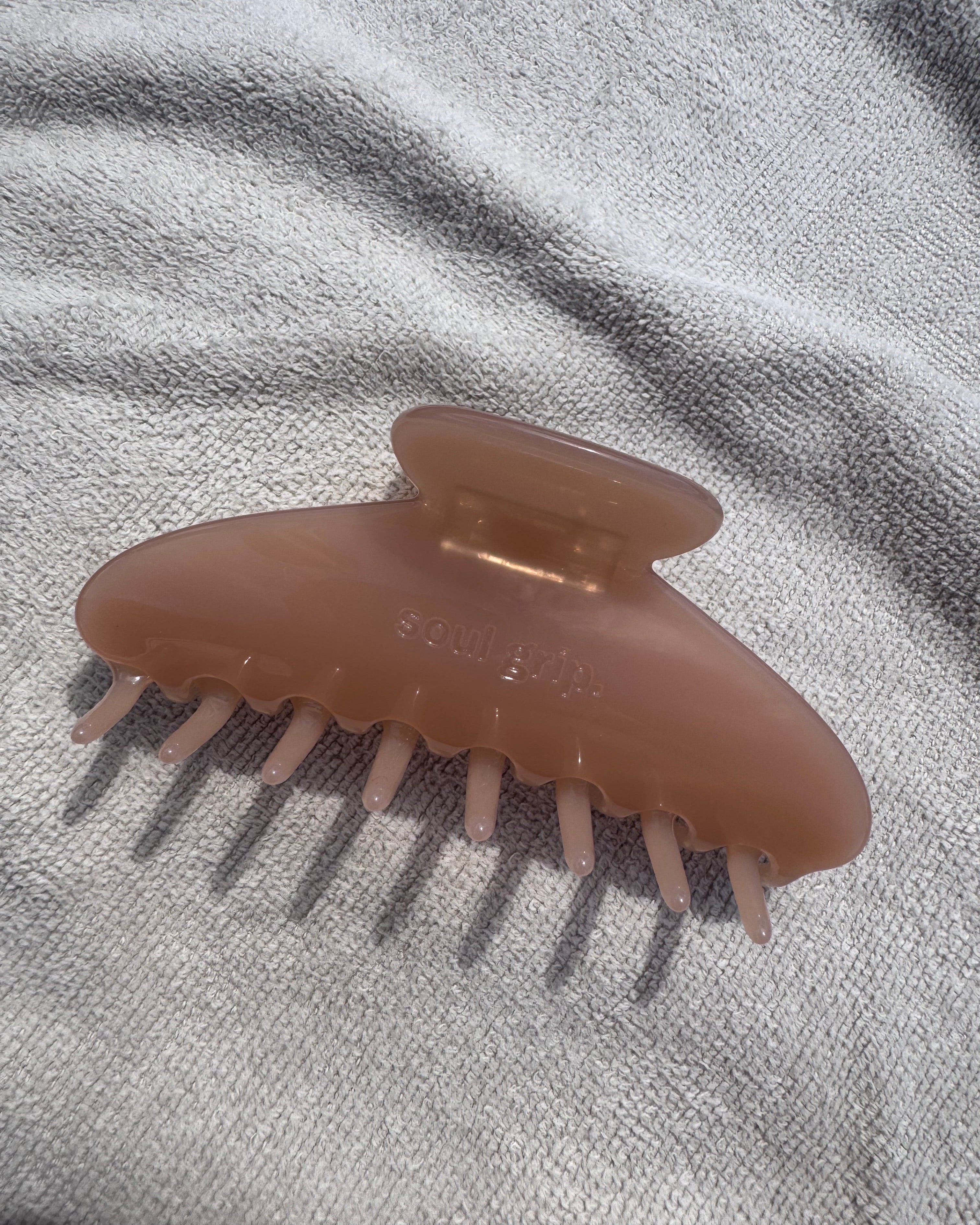 SOUL GRIP CLAW CLIP - TOFFEE