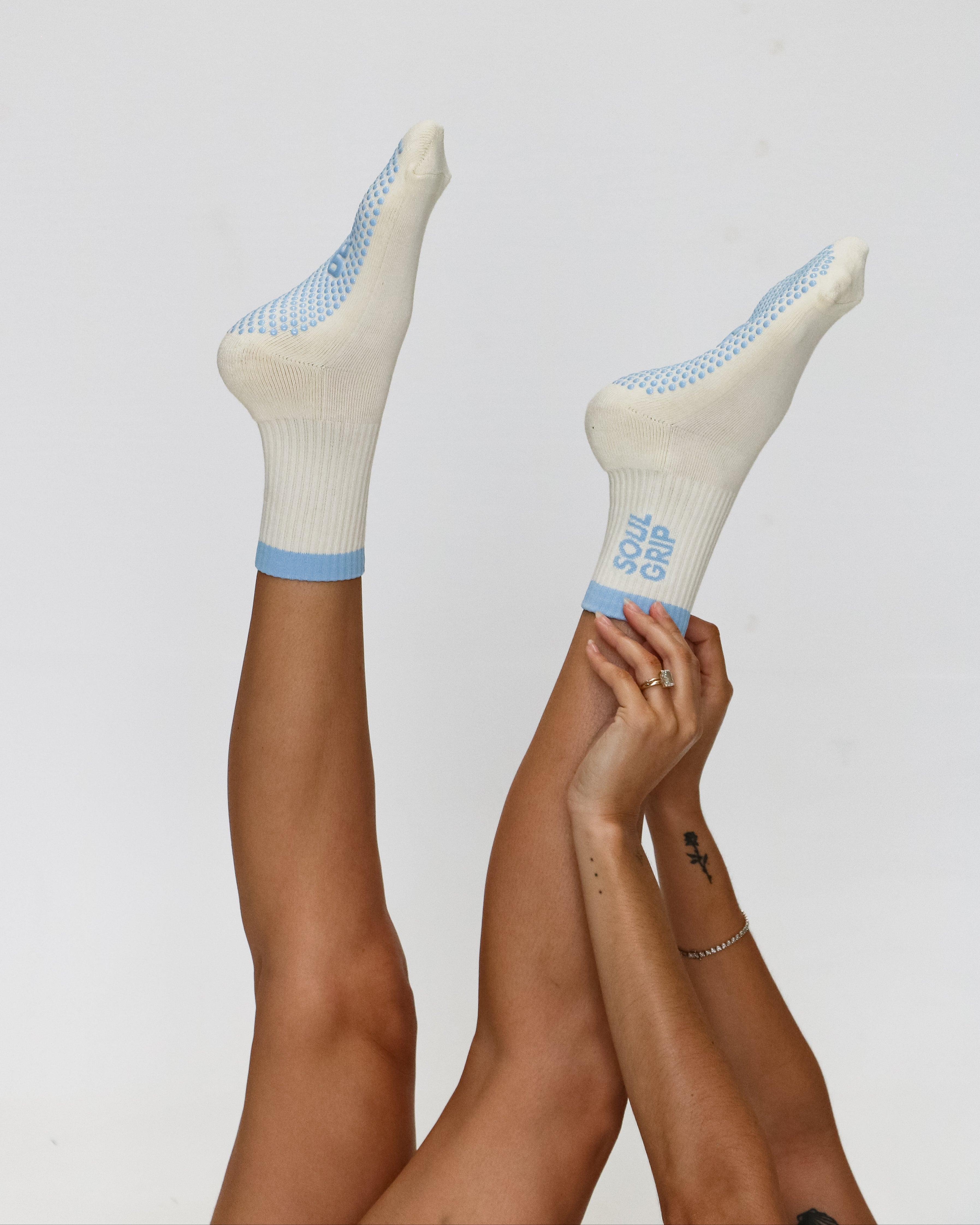 CLASSIC CREW - BABY BLUE