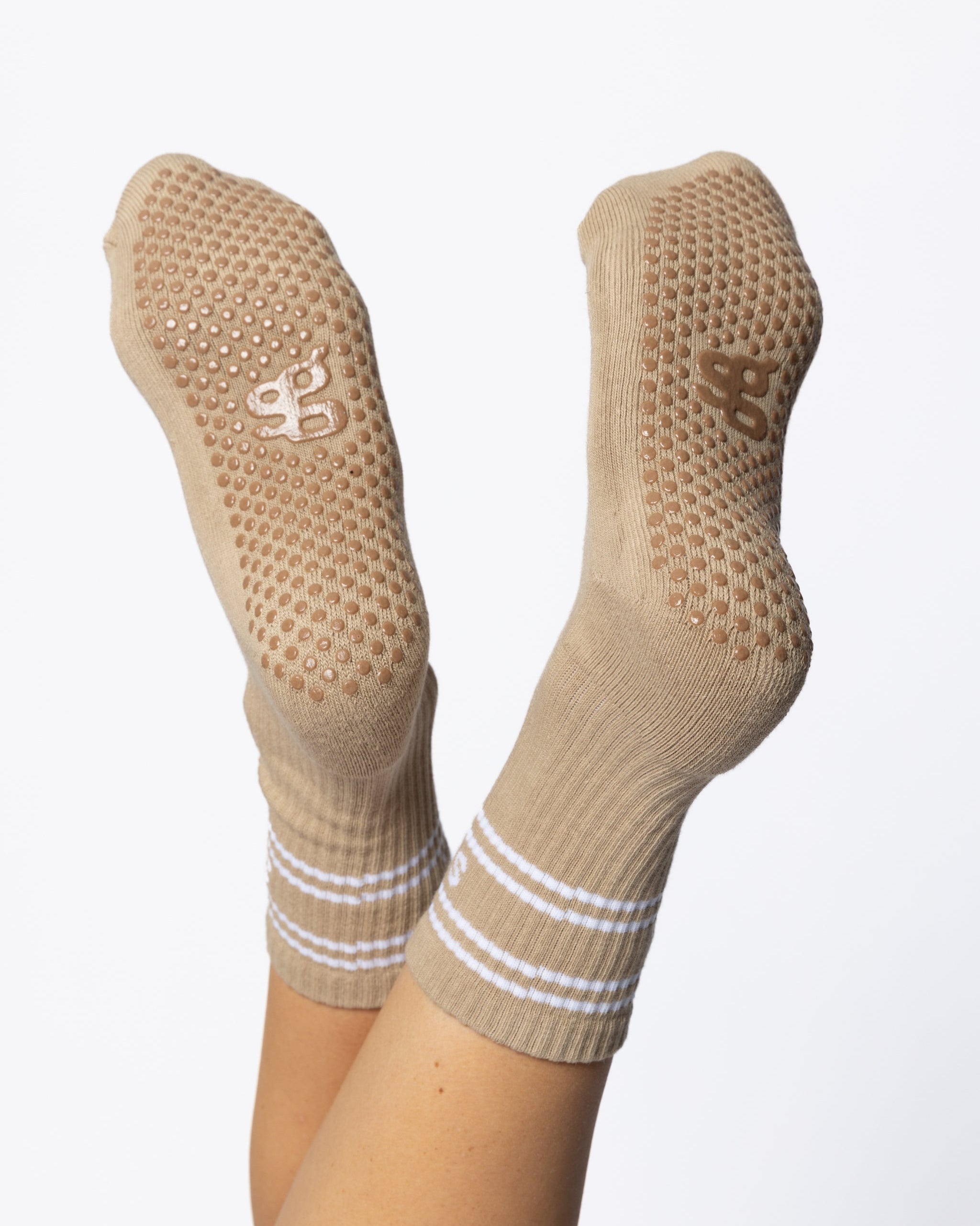 CLUB CREW - TAN/WHITE